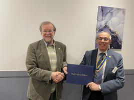 Bob Wildman, Community lead at Kenilworth Rotary was awarded a Paul Harris Fellowship at our recent meeting.
He was presented with the award by Steve Krikler, President of Kenilworth Rotary.